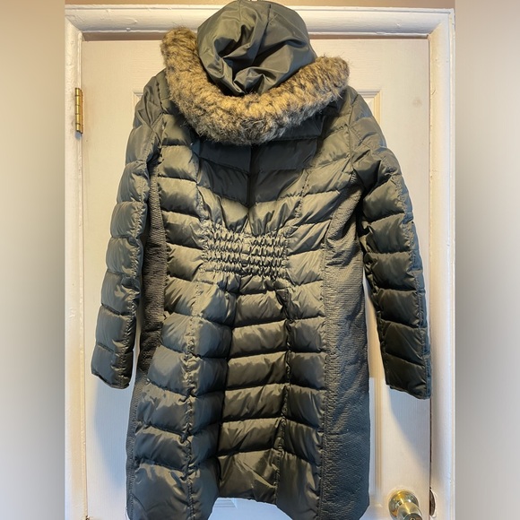 Michael Kors Jackets & Coats Michael Kors Women Large Down Puffer